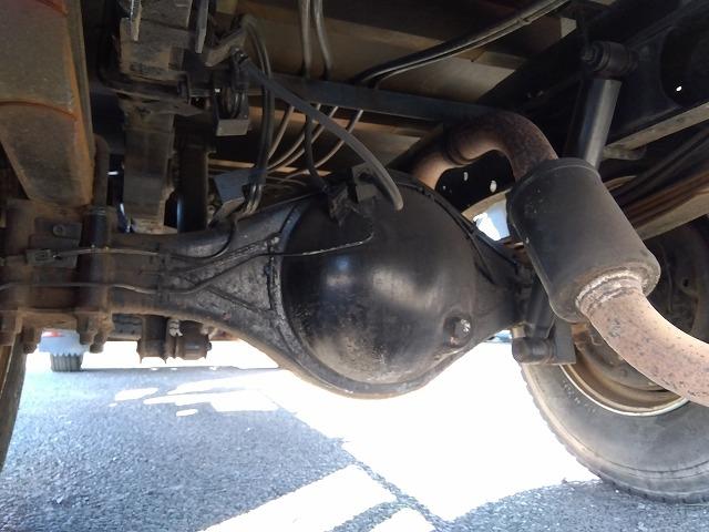 アトラストラック クレーン付平ボディ 上物古河ユニック製 6段ブーム ラジコン付(無線) 2.6t吊 リアジャッキ付 フックイン ワイド超ロングボディ 積載3.25t 荷台寸法434x208x39 荷台床鉄板張り(60枚目)