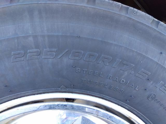 アトラストラック クレーン付平ボディ 上物古河ユニック製 6段ブーム ラジコン付(無線) 2.6t吊 リアジャッキ付 フックイン ワイド超ロングボディ 積載3.25t 荷台寸法434x208x39 荷台床鉄板張り(64枚目)