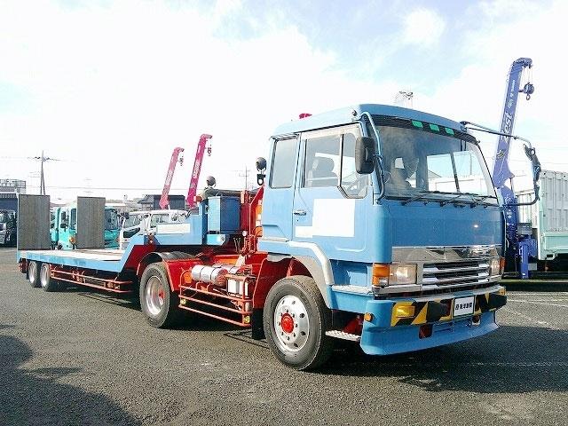 ザ・グレート 　トレーラーセット【ヘッド詳細】　第５輪荷重８ｔ　花見台製ハイリフトカプラ　後輪エアサス　総輪アルミホイール　７速ミッション　走行４１万ｋｍ台　タイヤサイズ２７５／８０Ｒ２２．５　Ｖ８エンジン（2枚目）