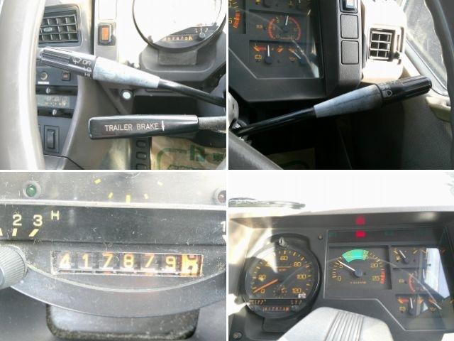 ザ・グレート 　トレーラーセット【ヘッド詳細】　第５輪荷重８ｔ　花見台製ハイリフトカプラ　後輪エアサス　総輪アルミホイール　７速ミッション　走行４１万ｋｍ台　タイヤサイズ２７５／８０Ｒ２２．５　Ｖ８エンジン（15枚目）