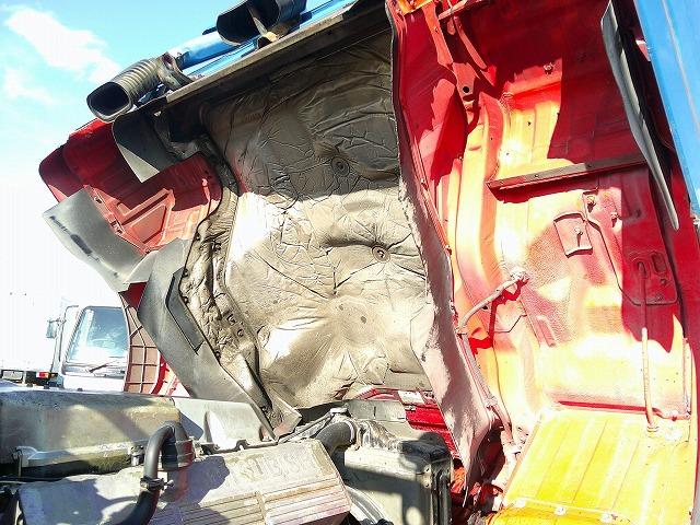 ザ・グレート 　トレーラーセット【ヘッド詳細】　第５輪荷重８ｔ　花見台製ハイリフトカプラ　後輪エアサス　総輪アルミホイール　７速ミッション　走行４１万ｋｍ台　タイヤサイズ２７５／８０Ｒ２２．５　Ｖ８エンジン（50枚目）