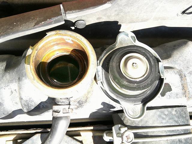 ザ・グレート 　トレーラーセット【ヘッド詳細】　第５輪荷重８ｔ　花見台製ハイリフトカプラ　後輪エアサス　総輪アルミホイール　７速ミッション　走行４１万ｋｍ台　タイヤサイズ２７５／８０Ｒ２２．５　Ｖ８エンジン（54枚目）