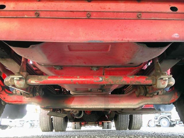 ザ・グレート 　トレーラーセット【ヘッド詳細】　第５輪荷重８ｔ　花見台製ハイリフトカプラ　後輪エアサス　総輪アルミホイール　７速ミッション　走行４１万ｋｍ台　タイヤサイズ２７５／８０Ｒ２２．５　Ｖ８エンジン（59枚目）