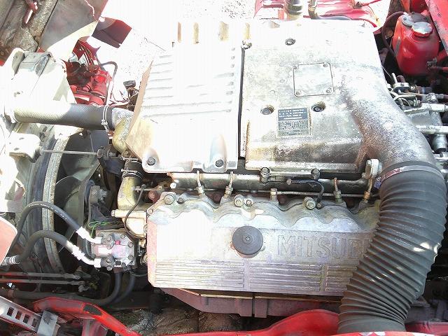 ザ・グレート 　トレーラーセット【ヘッド詳細】　第５輪荷重８ｔ　花見台製ハイリフトカプラ　後輪エアサス　総輪アルミホイール　７速ミッション　走行４１万ｋｍ台　タイヤサイズ２７５／８０Ｒ２２．５　Ｖ８エンジン（62枚目）