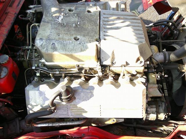 ザ・グレート 　トレーラーセット【ヘッド詳細】　第５輪荷重８ｔ　花見台製ハイリフトカプラ　後輪エアサス　総輪アルミホイール　７速ミッション　走行４１万ｋｍ台　タイヤサイズ２７５／８０Ｒ２２．５　Ｖ８エンジン（63枚目）