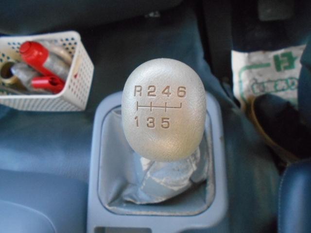 ファイター 　汚泥吸引車　上物モリタエコノス製　型式ＲＢＸ５０ＰＶＤＢＫ　風量５０立米／分　積載容量２２００Ｌ＋水タンク１００Ｌ　タンク・配管ステン　オールステン　走行１２０４５ｋｍ　ベッド付（10枚目）