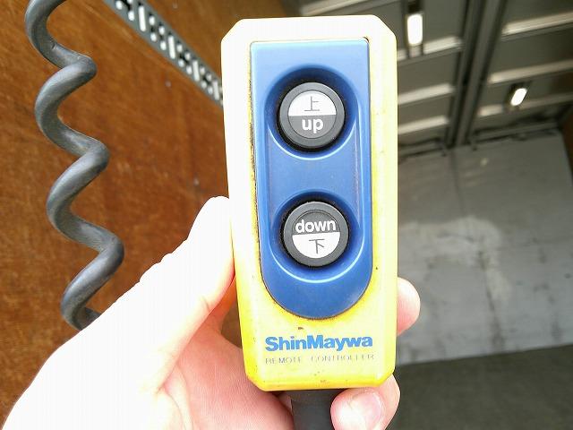 ファイター 　アルミウイング　上物パブコ製　荷台寸６２３ｘ２２３ｘ２３１　積載２．６５ｔ　６．２ｍセミワイドボディ　荷台床木張り　ラッシングレール２段　内フック５対　格納ＰＧ付パブコ製（29枚目）