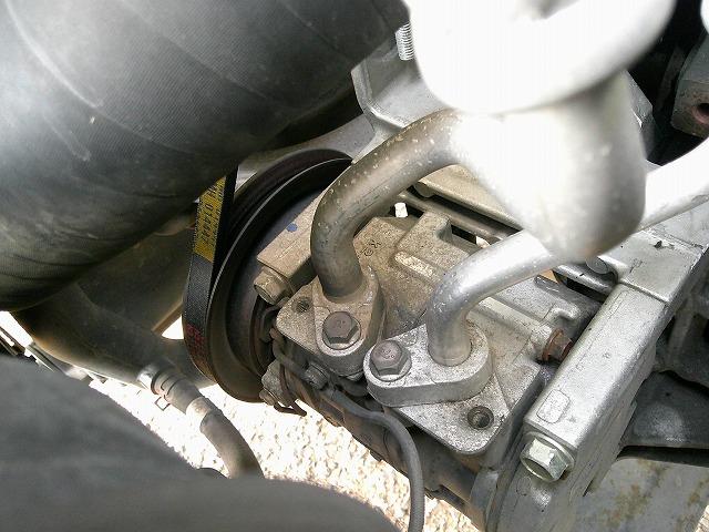 ファイター 　アルミウイング　上物パブコ製　荷台寸６２３ｘ２２３ｘ２３１　積載２．６５ｔ　６．２ｍセミワイドボディ　荷台床木張り　ラッシングレール２段　内フック５対　格納ＰＧ付パブコ製（50枚目）