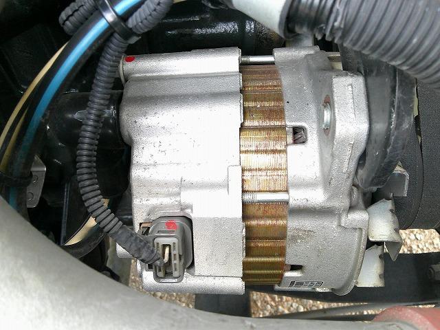 ファイター 　アルミウイング　上物パブコ製　荷台寸６２３ｘ２２３ｘ２３１　積載２．６５ｔ　６．２ｍセミワイドボディ　荷台床木張り　ラッシングレール２段　内フック５対　格納ＰＧ付パブコ製（51枚目）