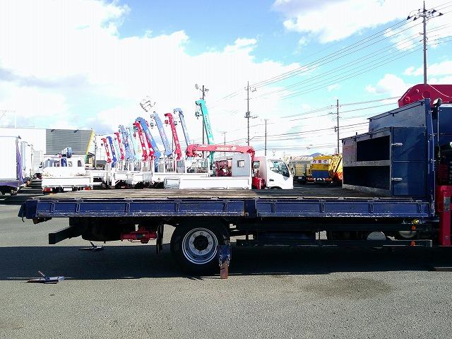 ファイター 　クレーン付平ボディ　上物古河ユニック製　４段ブーム　２．９ｔ吊　フックイン　角足、差違いアウトリガー　リアジャッキ付　積載７．１ｔ　荷台寸５０９ｘ２３８ｘ１７　ワイドボディ　荷台床木張り　内フック９対（44枚目）