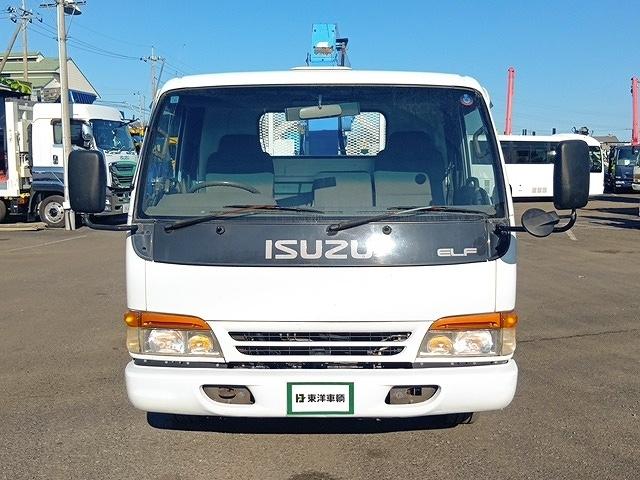 エルフトラック 　クレーン付平ボディ　上物タダノ製　４段ブーム　ラジコン付（無線）　フックイン　２．６ｔ吊り　積載３ｔ　ワイドロングボディ　アオリ５方開　荷台寸４１１ｘ２０８ｘ３７（6枚目）