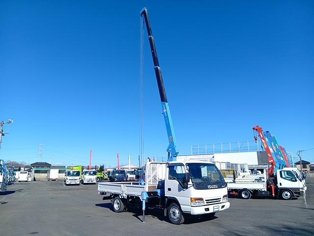 エルフトラック 　クレーン付平ボディ　上物タダノ製　４段ブーム　ラジコン付（無線）　フックイン　２．６ｔ吊り　積載３ｔ　ワイドロングボディ　アオリ５方開　荷台寸４１１ｘ２０８ｘ３７（38枚目）