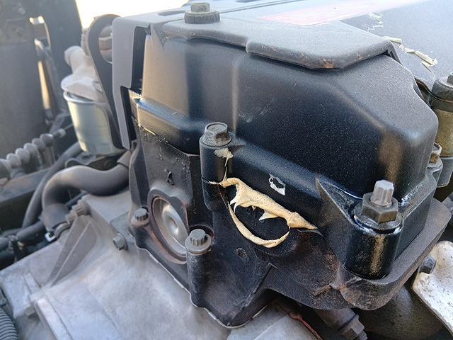 エルフトラック 　クレーン付平ボディ　上物タダノ製　４段ブーム　ラジコン付（無線）　フックイン　２．６ｔ吊り　積載３ｔ　ワイドロングボディ　アオリ５方開　荷台寸４１１ｘ２０８ｘ３７（49枚目）