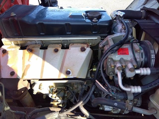 キャンター 　クレーン付平ボディ　上物古河ユニック製　４段ブーム　ラジコン付（無線）　２．３ｔ吊　リアジャッキ付　フックイン　ショートボディ　積載２ｔ　荷台寸法２４５×１６０×３８　荷台床鉄板張り（49枚目）