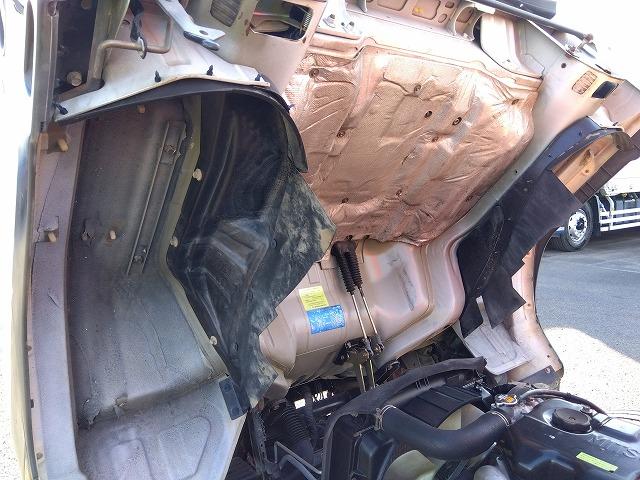 キャンター 　クレーン付平ボディ　上物古河ユニック製　４段ブーム　ラジコン付（無線）　２．３ｔ吊　リアジャッキ付　フックイン　ショートボディ　積載２ｔ　荷台寸法２４５×１６０×３８　荷台床鉄板張り（53枚目）