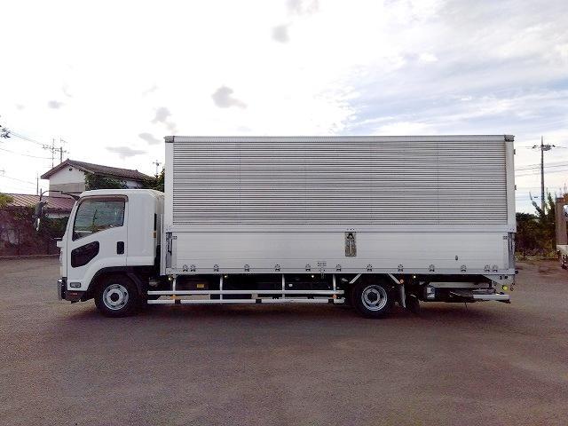 フォワード 　アルミウイング　上物日本フルハーフ　積載２．４ｔ　荷台寸６２４ｘ２４０ｘ２３９　ワイド６．２ｍボディ　荷台床木張り　ラッシングレール２段　極東開発製格納ＰＧ　ＰＧ寸１４６ｘ２４１　昇降荷重１０００ｋｇ（6枚目）