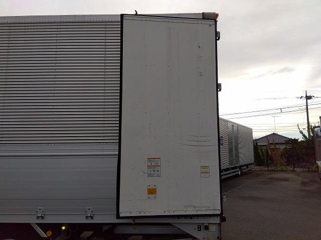 フォワード 　アルミウイング　上物日本フルハーフ　積載２．４ｔ　荷台寸６２４ｘ２４０ｘ２３９　ワイド６．２ｍボディ　荷台床木張り　ラッシングレール２段　極東開発製格納ＰＧ　ＰＧ寸１４６ｘ２４１　昇降荷重１０００ｋｇ（36枚目）