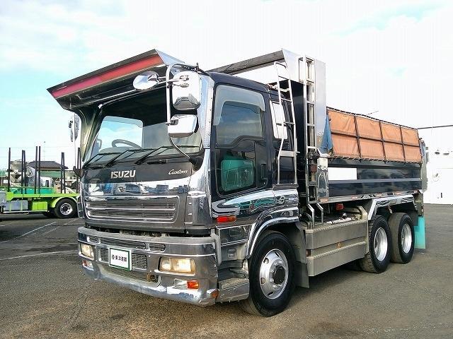 ギガ 　大型ダンプ　上物新明和製　積載８ｔ　荷台寸５０９ｘ２１９ｘ４６　５１０ｘ２２０ボディ　電動コボレーン付（３方開）　リターダー付　燃焼装置無　４００馬力　カスタム仕様　ＥＴＣ通電確認済み　メッキパーツ（4枚目）