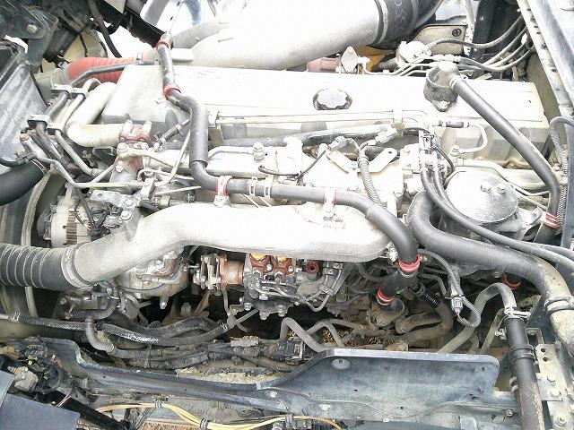 ギガ 　大型ダンプ　上物新明和製　積載８ｔ　荷台寸５０９ｘ２１９ｘ４６　５１０ｘ２２０ボディ　電動コボレーン付（３方開）　リターダー付　燃焼装置無　４００馬力　カスタム仕様　ＥＴＣ通電確認済み　メッキパーツ（48枚目）