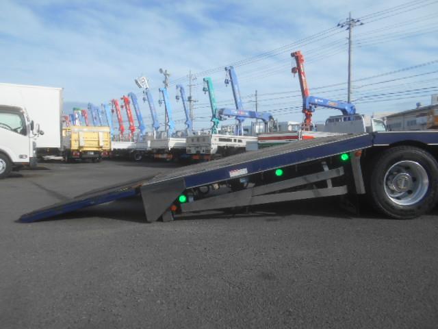 ギガ 　クレーン付ヒップリフター　上物タダノ製　ＺＥ５０５　５段ブーム　ラジコン付（無線）　２．９ｔ吊　フックイン　荷台花見台製　ＳＦ２５２　（無線ラジコン付）　ウインチ付　自動歩み　内フック　４軸低床（48枚目）