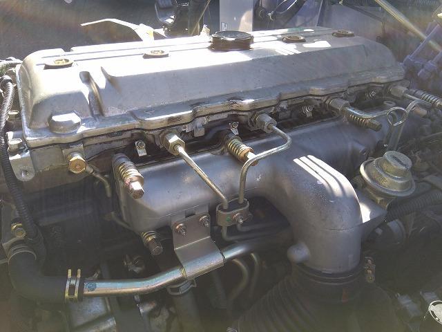 キャンター 　クレーン付平ボディ　上物タダノ製　４段ブーム　ラジコン付（無線）　フックイン　２．９ｔ吊り　差し違いアウトリガー　ワイドロングボディ　積載３．８ｔ　荷台寸法３７４×１９８×３４　荷台床木張り　内フック（48枚目）