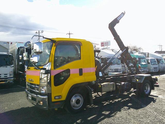 フォワード コンテナ専用車(アームロール) 上物新明和製 ツインホイスト 積載3.85t ベッド付 240馬力 カラーバックモニター有 6速ミッション 走行19万km台(36枚目)