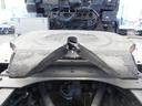 　トレーラーヘッド　第５輪荷重１１．５ｔ　ハイルーフ　後輪エアサス　４１０馬力　ターボ車　アルミタンク　ＡＴ（エスコット）２ペダル　排ガス適合　大型免許対応車（18枚目）