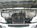 　チップ運搬車　上物新明和製　スライドデッキ　積載１０．２ｔ　荷台内寸：９５０×２２９×２４５【約５２立米】　室内デッキ動作リモコン　７速ミッション　４軸低床　２５ｔ車　ターボ車　２６５／７０Ｒ１９．５（50枚目）