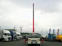　クレーン付きセルフローダー　上物古河ユニック製　３段ブーム　ラジコン付（無線）　２．９ｔ吊　フックイン　荷台寸５９９ｘ２１５　積載２．６ｔ　セーフティローダー（スライドボディ）　ウインチ付（43枚目）