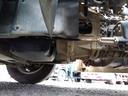 　低床ダンプ　上物新明和製　荷台寸法３０５×１６０×３７　積載３ｔ　４ナンバー　６速ミッション　走行１４．３万ｋｍ　タイヤサイズ２０５／７５Ｒ１６（44枚目）