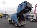 塵芥車/パッカー車 プレス式 上物モリタ製 容量4.1立米 積載2t 連続スイッチ付 汚水タンク付 ハイキャブ 助手席スライドドア仕様 後方LED作業板付 6速ミッション 走行16.9万km(39枚目)