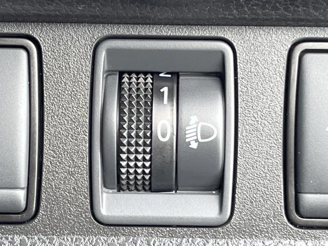 ノート Ｘ　純正ＳＤナビ　衝突被害軽減システム　ＬＥＤヘッドライト　バックカメラ　ドラレコ　スマートキー　ＥＴＣ　オートライト　Ｂｌｕｅｔｏｏｔｈ　ＣＤ　ＤＶＤ再生　地デジ（35枚目）