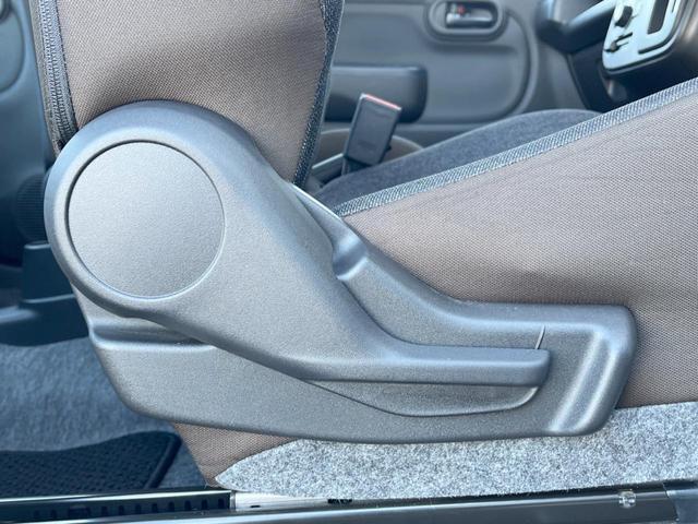 アルト A SDナビ 衝突被害軽減システム ドラレコ レーンキープアシスト クリアランスソナー キーレス 車線逸脱警報 Bluetooth CD 地デジ(33枚目)