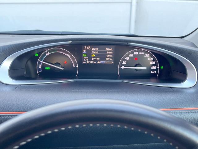 シエンタ ハイブリッドＧ　モデリスタエアロ　両側電動ドア　ＳＤナビ　バックカメラ　スマートキー　ＨＩＤヘッド　ビルトインＥＴＣ　オートハイビーム　オートエアコン　純正１５インチアルミ　ＣＤ　ＤＶＤ再生　フルセグ（24枚目）