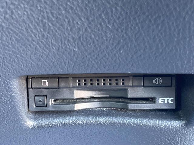 シエンタ ハイブリッドＧ　モデリスタエアロ　両側電動ドア　ＳＤナビ　バックカメラ　スマートキー　ＨＩＤヘッド　ビルトインＥＴＣ　オートハイビーム　オートエアコン　純正１５インチアルミ　ＣＤ　ＤＶＤ再生　フルセグ（27枚目）