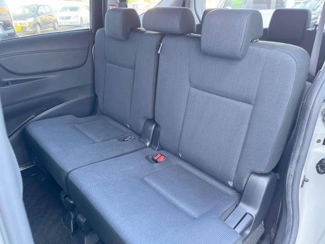 シエンタ ハイブリッドＧ　モデリスタエアロ　両側電動ドア　ＳＤナビ　バックカメラ　スマートキー　ＨＩＤヘッド　ビルトインＥＴＣ　オートハイビーム　オートエアコン　純正１５インチアルミ　ＣＤ　ＤＶＤ再生　フルセグ（46枚目）