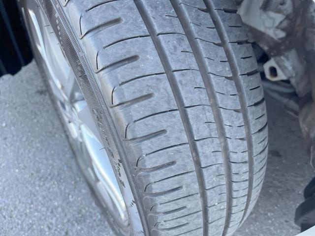 シエンタ ハイブリッドＧ　モデリスタエアロ　両側電動ドア　ＳＤナビ　バックカメラ　スマートキー　ＨＩＤヘッド　ビルトインＥＴＣ　オートハイビーム　オートエアコン　純正１５インチアルミ　ＣＤ　ＤＶＤ再生　フルセグ（61枚目）