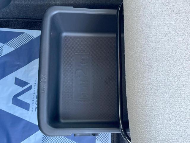 ムーヴキャンバス Ｇメイクアップ　ＳＡＩＩ　純正８インチナビ　両側電動スライドドア　全周囲カメラ　衝突被害軽減システム　ドラレコ　コーナーセンサー　スマートキー　ＬＥＤヘッド　ＥＴＣ　車線逸脱警報　オートライト　Ｂｌｕｅｔｏｏｔｈ（55枚目）