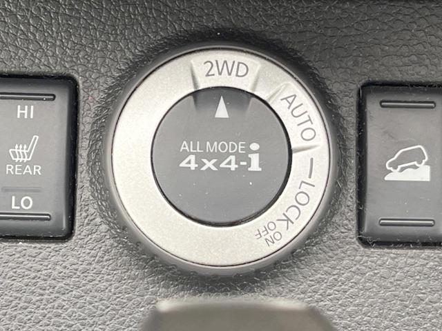 エクストレイル ２０Ｘ　ＳＤナビ　４ＷＤ　バックカメラ　合皮シート　スマートキー　ルーフレール　ＥＴＣ　オートライト　オートエアコン　純正１７インチアルミ　ＣＤ　ＤＶＤ再生　地デジ（5枚目）