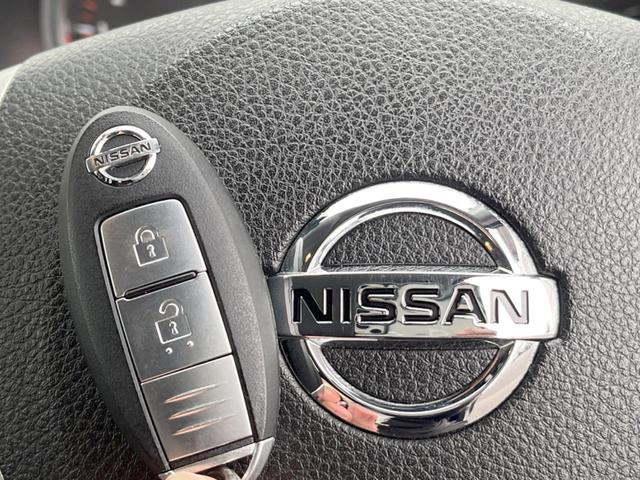 エクストレイル ２０Ｘ　ＳＤナビ　４ＷＤ　バックカメラ　合皮シート　スマートキー　ルーフレール　ＥＴＣ　オートライト　オートエアコン　純正１７インチアルミ　ＣＤ　ＤＶＤ再生　地デジ（7枚目）