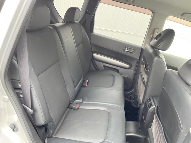 エクストレイル ２０Ｘ　ＳＤナビ　４ＷＤ　バックカメラ　合皮シート　スマートキー　ルーフレール　ＥＴＣ　オートライト　オートエアコン　純正１７インチアルミ　ＣＤ　ＤＶＤ再生　地デジ（9枚目）