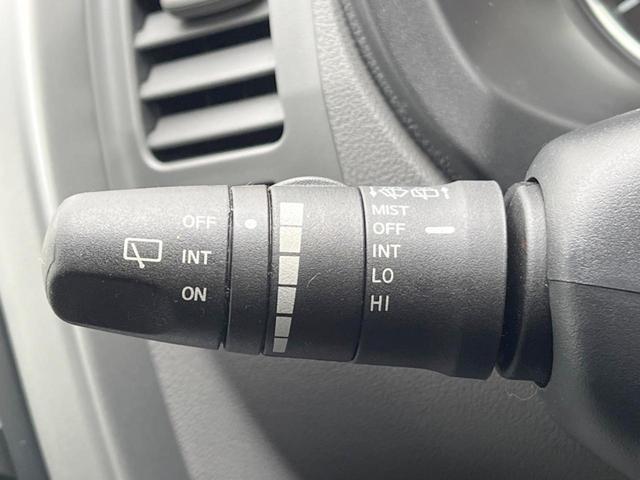 エクストレイル ２０Ｘ　ＳＤナビ　４ＷＤ　バックカメラ　合皮シート　スマートキー　ルーフレール　ＥＴＣ　オートライト　オートエアコン　純正１７インチアルミ　ＣＤ　ＤＶＤ再生　地デジ（30枚目）