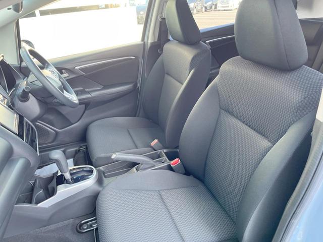 フィット 13G・F 純正SDナビ 衝突被害軽減システム レーダークルーズ バックカメラ スマートキー ビルトインETC オートエアコン CD(39枚目)