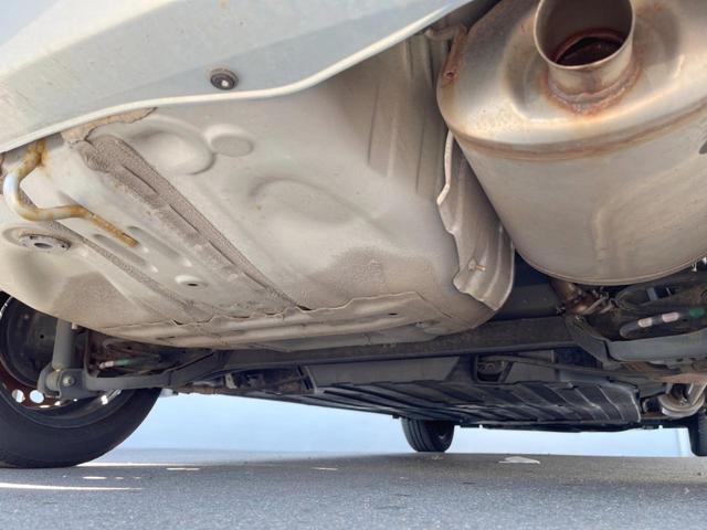 フィット 13G・F 純正SDナビ 衝突被害軽減システム レーダークルーズ バックカメラ スマートキー ビルトインETC オートエアコン CD(63枚目)