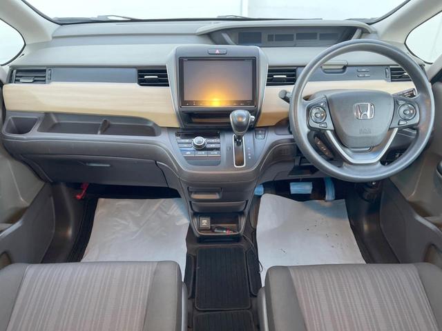 フリード Ｇ・ホンダセンシング　両側電動ドア　純正ＳＤナビ　バックカメラ　衝突被害軽減システム　レーダークルーズ　スマートキー　ＬＥＤヘッド　ビルトインＥＴＣ　車線逸脱警報　オートライト　オートエアコン（2枚目）