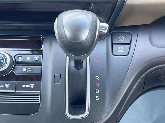 フリード Ｇ・ホンダセンシング　両側電動ドア　純正ＳＤナビ　バックカメラ　衝突被害軽減システム　レーダークルーズ　スマートキー　ＬＥＤヘッド　ビルトインＥＴＣ　車線逸脱警報　オートライト　オートエアコン（25枚目）