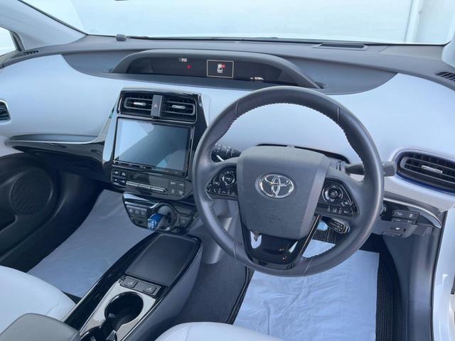 プリウス Ａツーリングセレクション　純正９インチナビ　衝突被害軽減システム　レーダークルーズ　パワーシート　合皮シート　ドラレコ　コーナーセンサー　スマートキー　ＬＥＤヘッド　ＥＴＣ２．０　オートハイビーム　オートエアコン（45枚目）