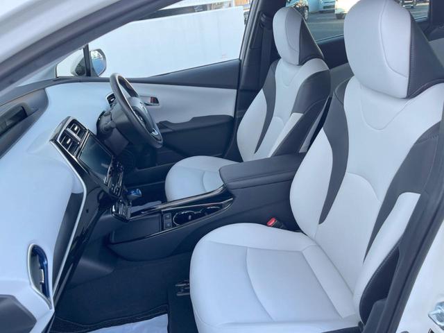 プリウス Ａツーリングセレクション　純正９インチナビ　衝突被害軽減システム　レーダークルーズ　パワーシート　合皮シート　ドラレコ　コーナーセンサー　スマートキー　ＬＥＤヘッド　ＥＴＣ２．０　オートハイビーム　オートエアコン（47枚目）