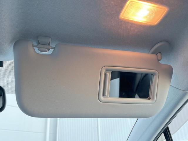 プリウス Ａツーリングセレクション　純正９インチナビ　衝突被害軽減システム　レーダークルーズ　パワーシート　合皮シート　ドラレコ　コーナーセンサー　スマートキー　ＬＥＤヘッド　ＥＴＣ２．０　オートハイビーム　オートエアコン（55枚目）