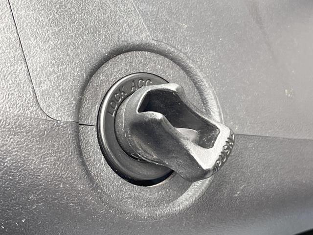 ムーヴ メモリアルエディション　スマートキー　ＣＤ　オーディオ　盗難防止装置（25枚目）